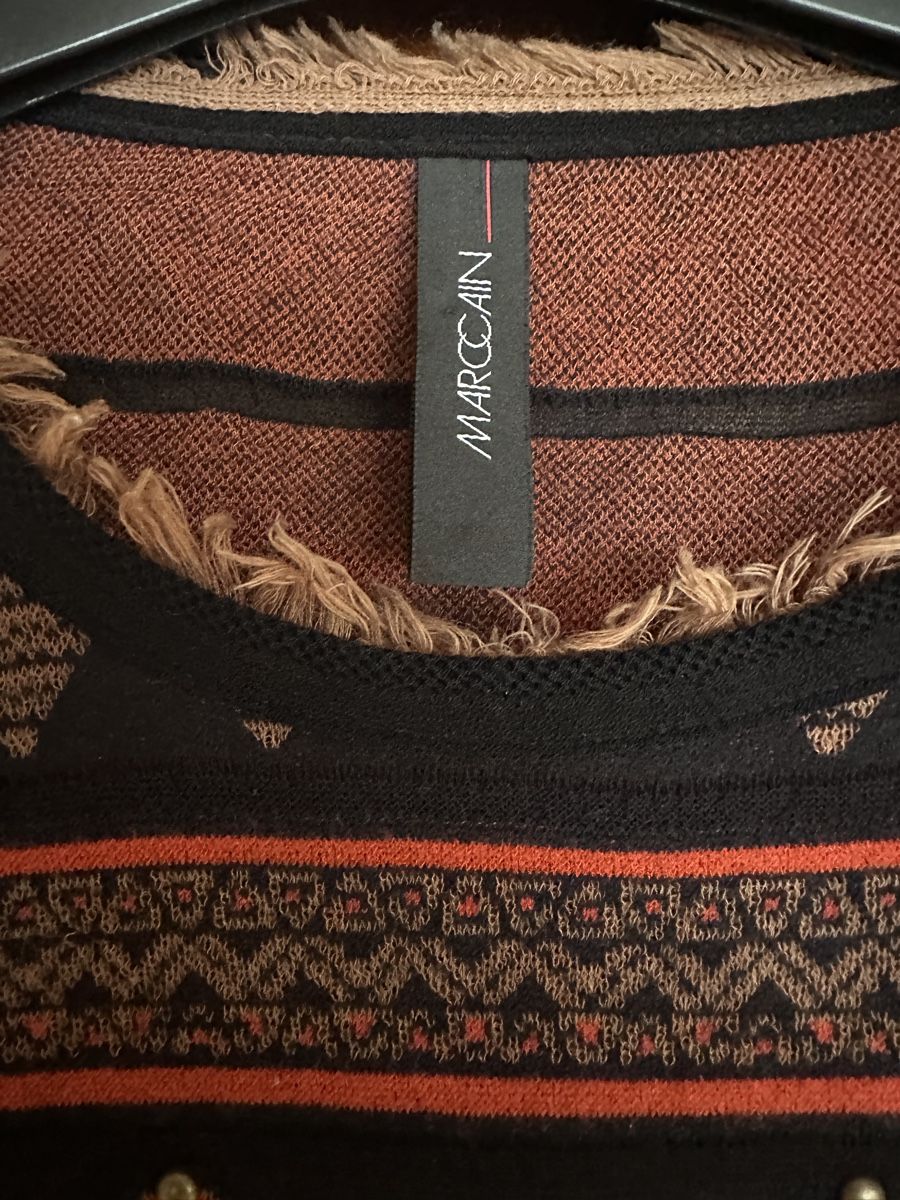 Marc Cain Maglioni & Felpe: Marc Cain Pullover Gr. N3, Herbst-Look mit speziellem Muster – Usato da Menziken venduto da cla_8qfq 3