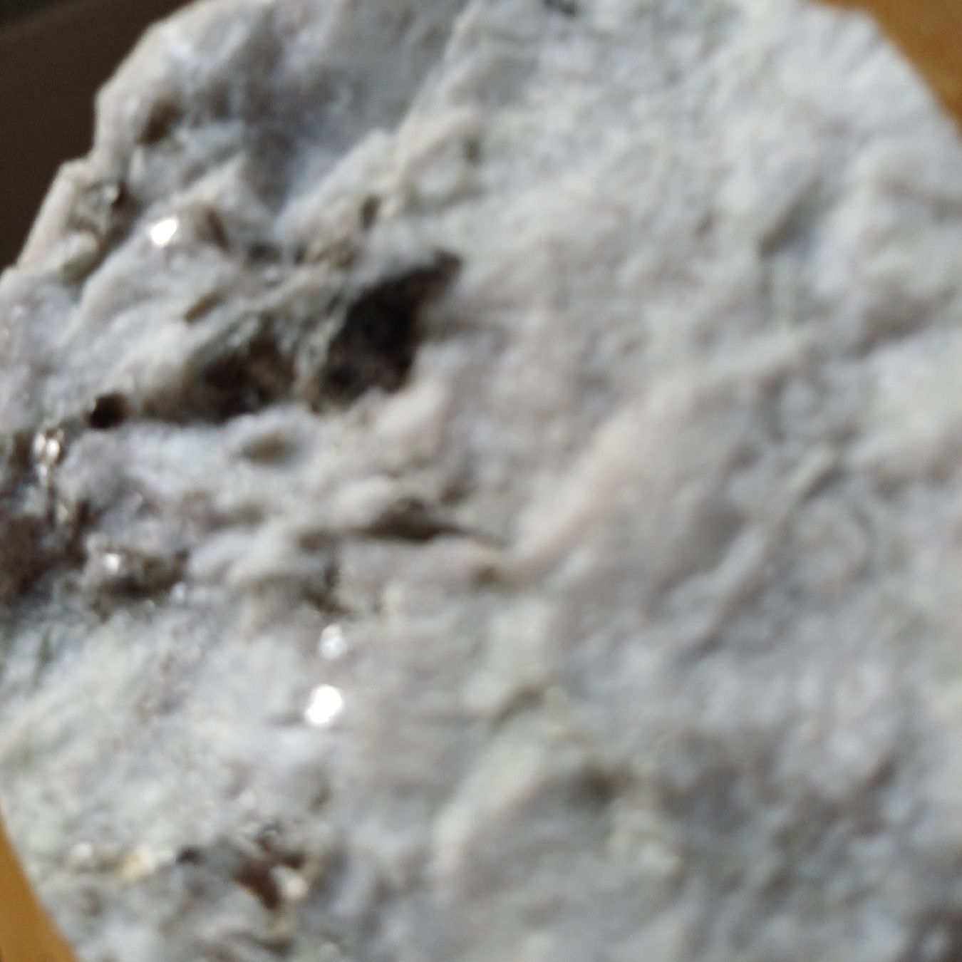 Mineralien & Heilsteine: Borkern NEAT (Sedrun) – Neu (gemäss Beschreibung) aus Trimmis von grrose 1