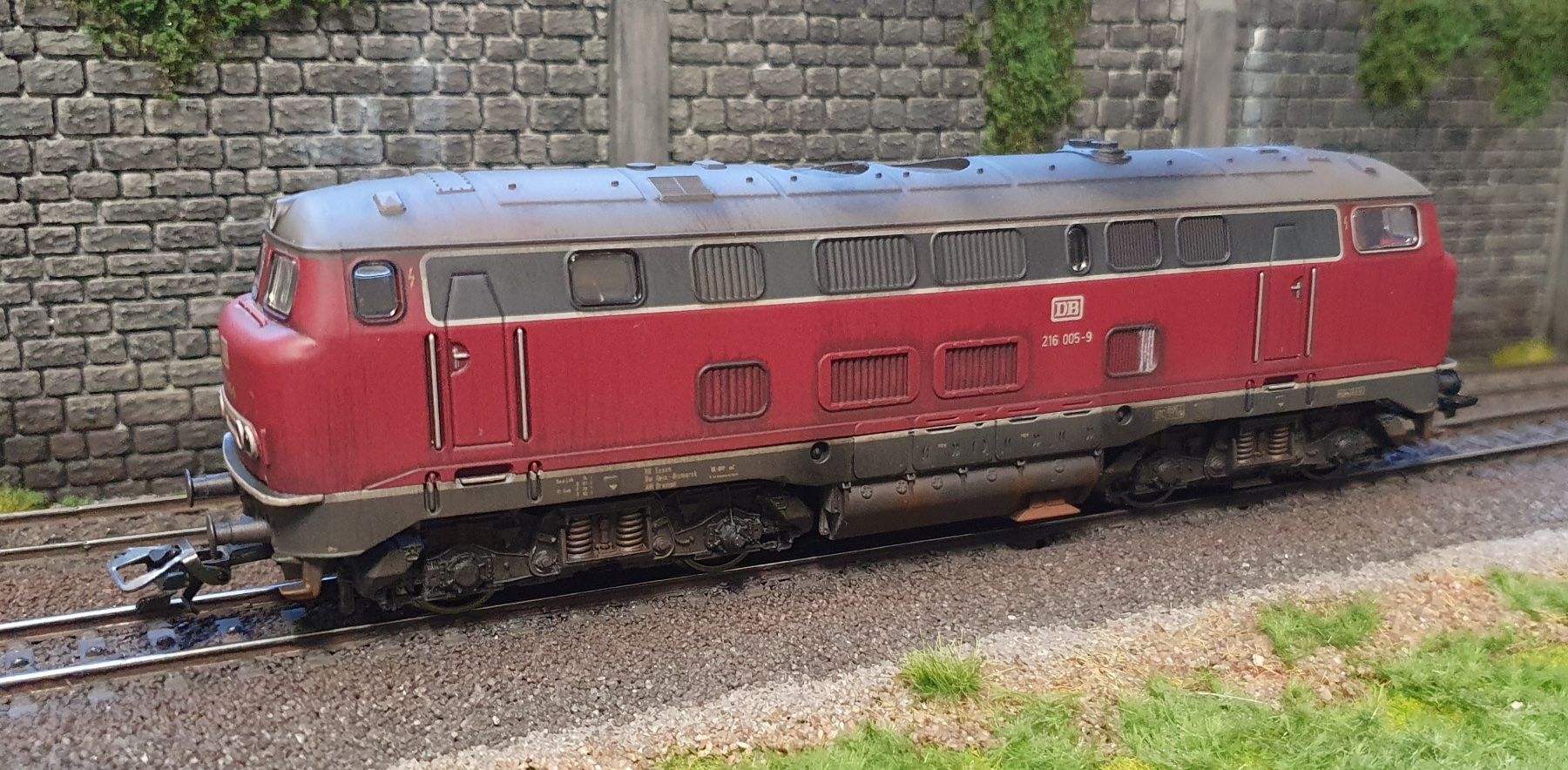 Märklin Modellini di ferrovie: BR 216 LOLLO, DB, MARKLIN 3679, DIGITAL + PATINE – Usato da Loveresse venduto da FIFILOULOU 7