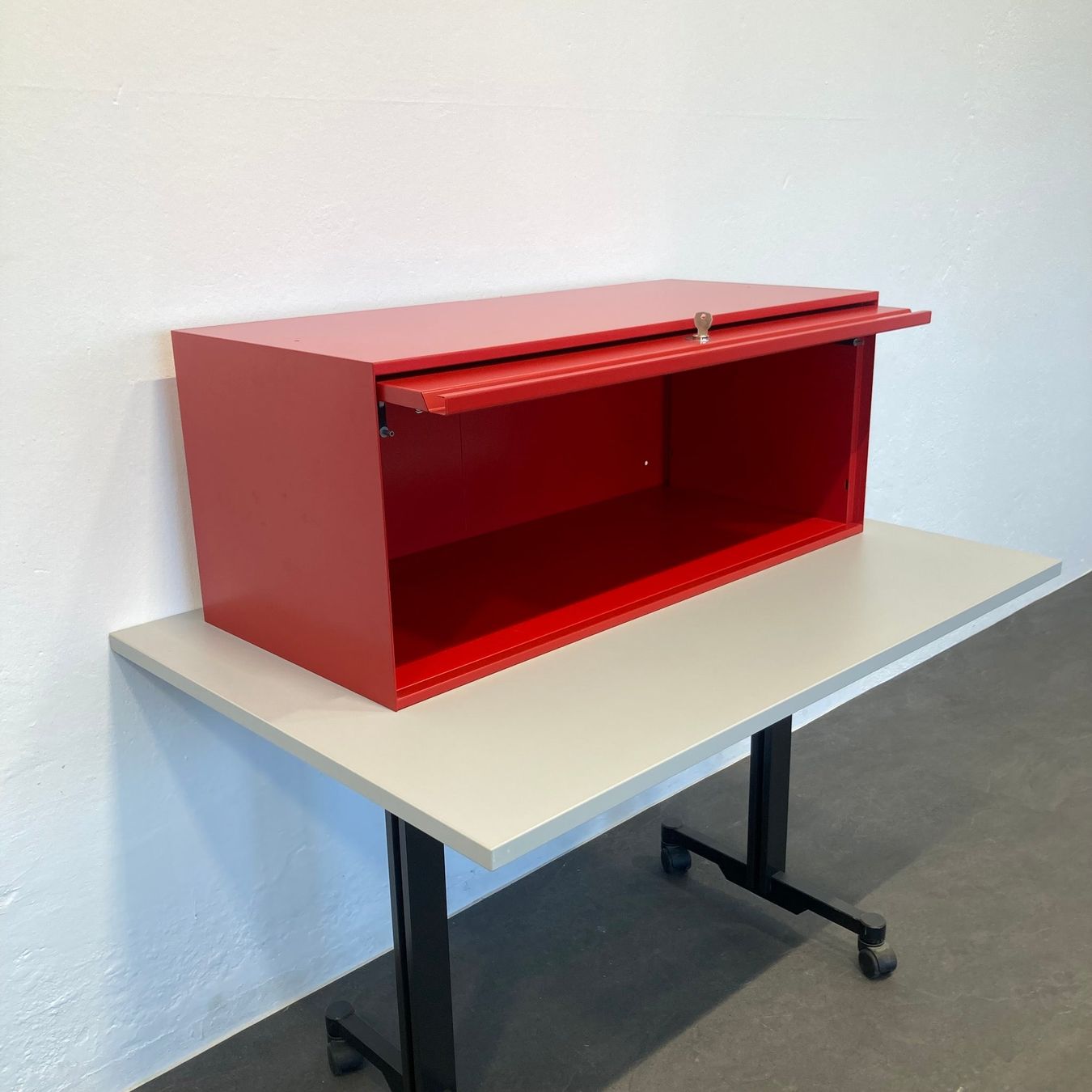 Lista Schränke: Lista Office LO Locker Modul Dunkelrot mit Schlüssel – Gebraucht aus Schönenwerd von mcofficeshop 3