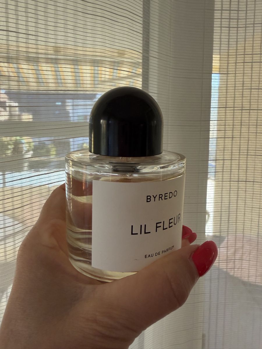 Byredo Profumi & Eau de Toilette: Byredo Lil Fleur 100ml Eau de Parfum – Usato da Unterengstringen venduto da Blingbling537