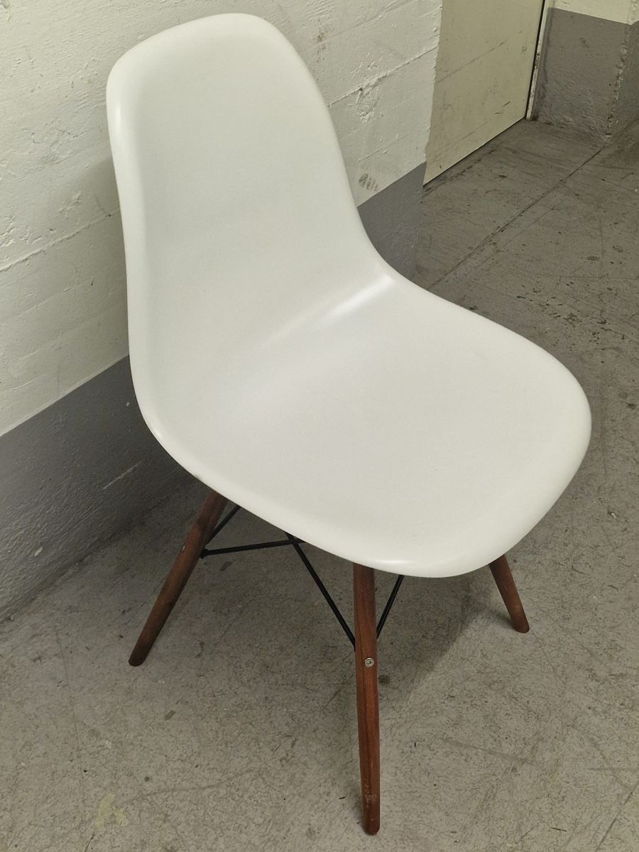Sedie: Vintage Stuhl Weiss – Usato da Zürich venduto da Vintage-1993 1