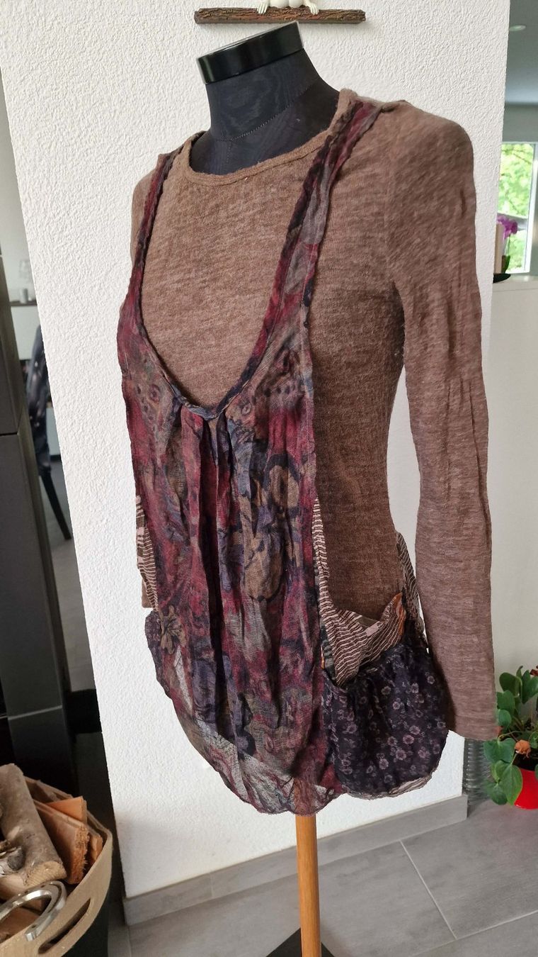 Maglioni & Felpe: Spezieller Pulli/Shirt von F&2 – Usato da Wil  AG venduto da Kfloh 1