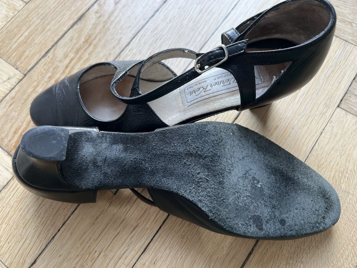 Scarpe da donna: Werner Kern Tanzschuhe Gr.5 – Usato da Basel venduto da ren_s6cy 2