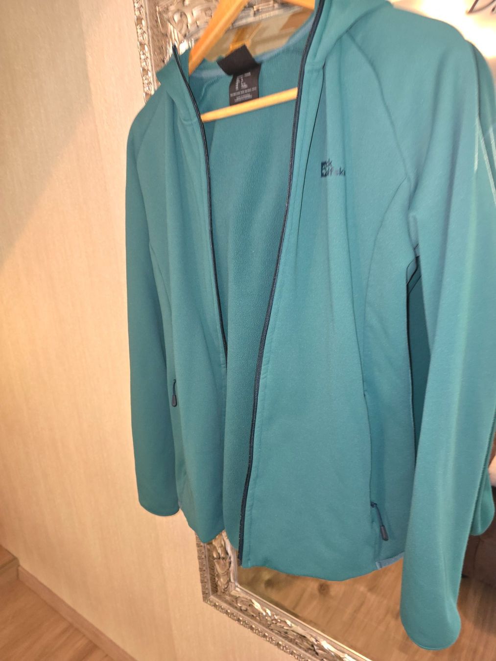 Jack Wolfskin Giacche: Jack Wolfskin Kapuzenfleecjacke Gr. L – Usato da Reute AR venduto da angelflower 2