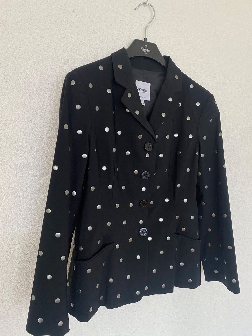 Moschino Vestes: CHIC UND ELEGANT MOSCHINO BLAZER – Neuf (Voir description) à Zürich par Fashionparade 1