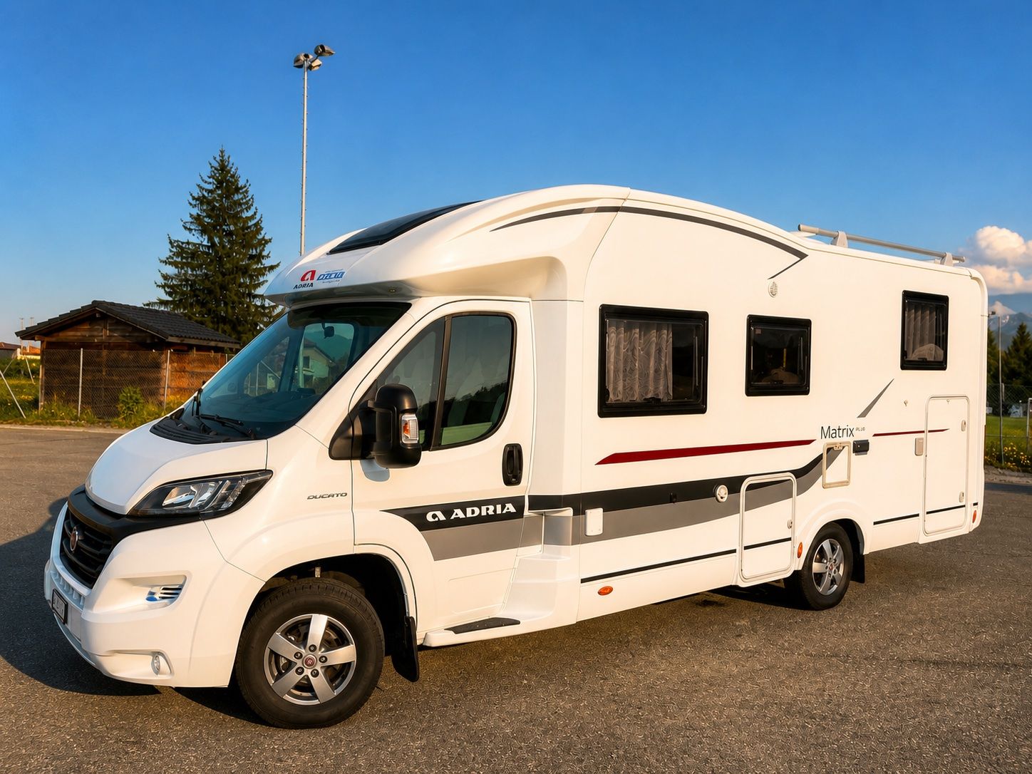 Adria Veicoli da campeggio: Adria Matrix Plus M 670 expertise 2026 auto. – Usato da Bulle venduto da dom_wb69