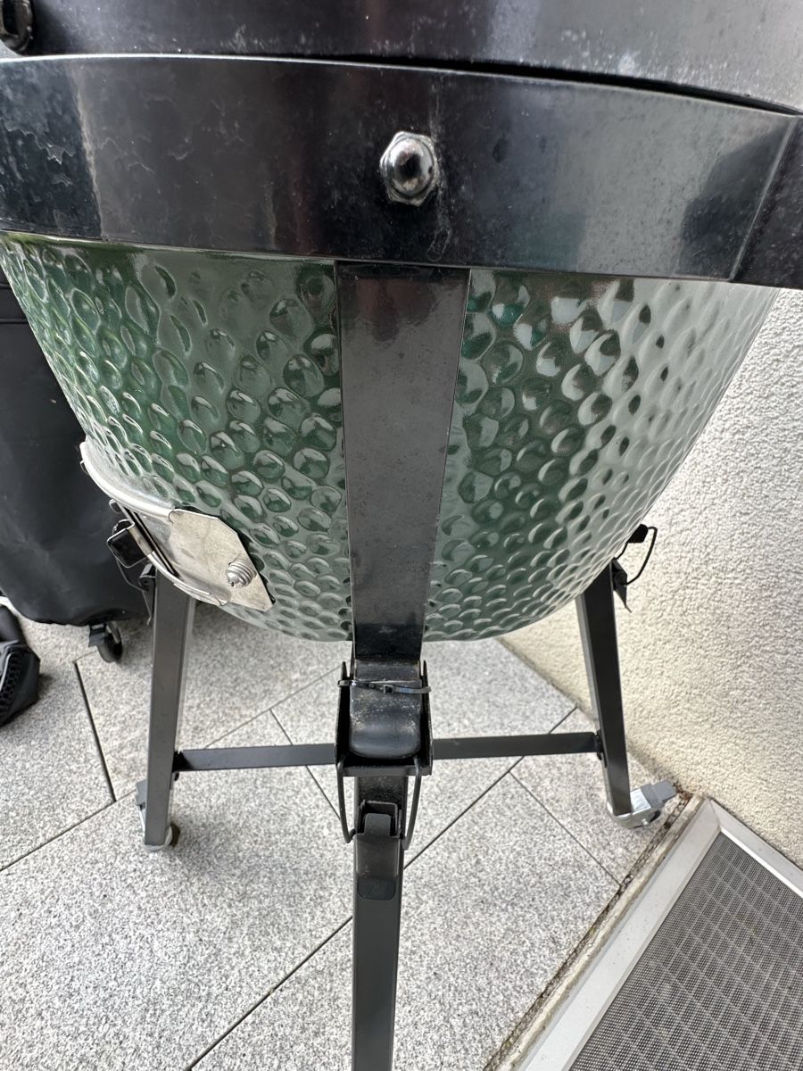 Grills: Big Green Egg, Mini Max, mit Gestell guter Zustand – Gebraucht aus Gundetswil von petriheilremimartin 9