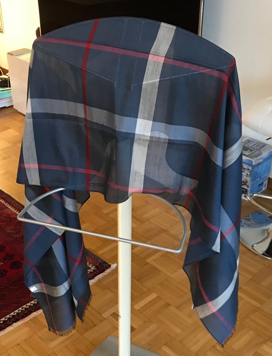 Foulard & Sciarpe: Schal, 188cm x 72 cm,  Neu – Nuovo (secondo la descrizione) da Buchs ZH venduto da baagii 3