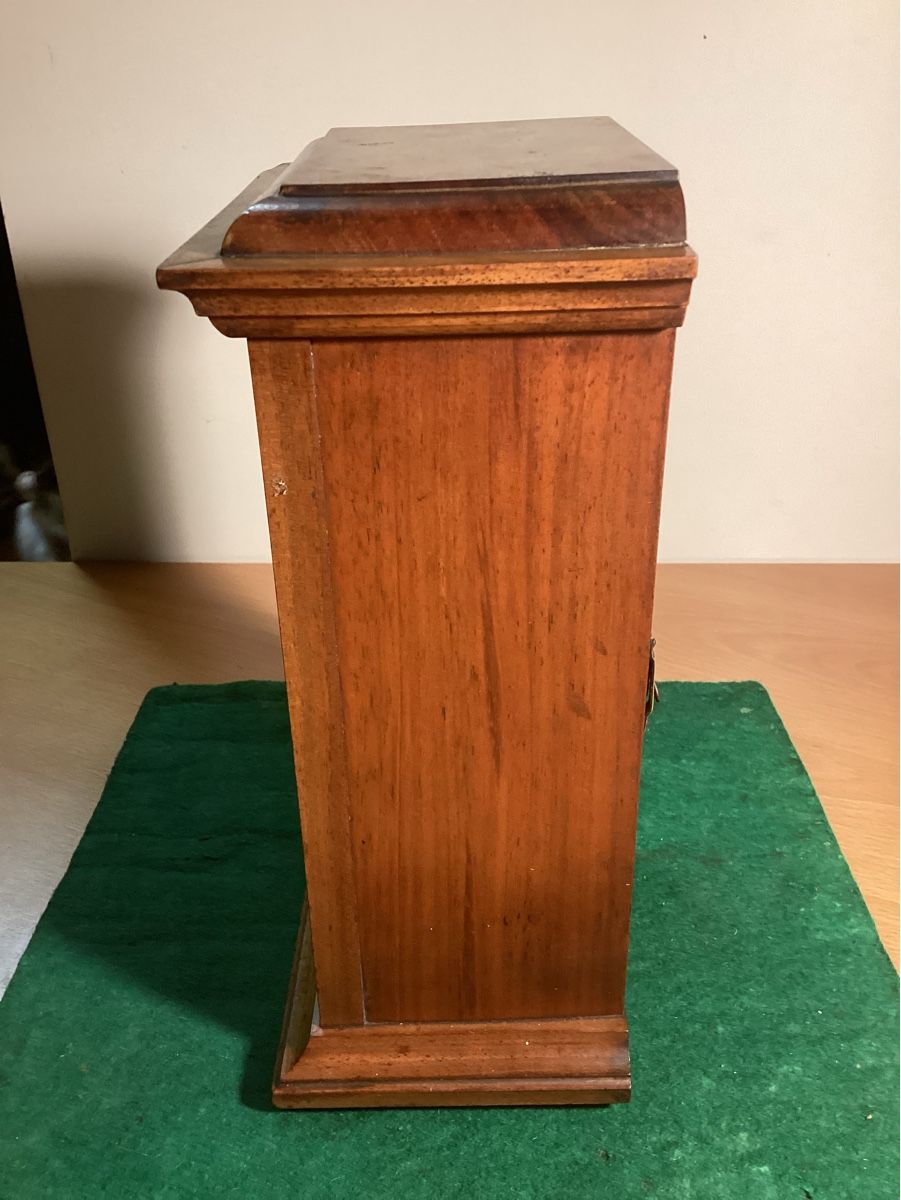 Stand- & Wanduhren: Kleine Biedermeier Tischuhr – Gebraucht aus Zuzwil SG von lak_x6f2 5