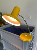 Gelbe Lampe Vintage 70er Jahre Schwanenhals funktioniert