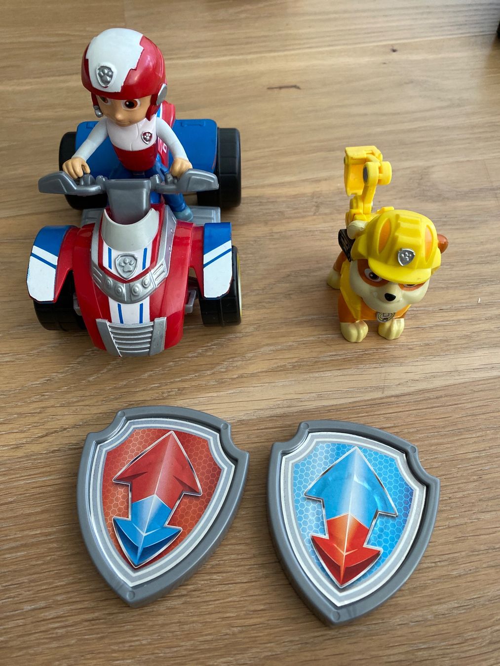Spielzeuge: Paw Patrol Spielfiguren – Gebraucht aus Bolligen von Noeggeli10 4