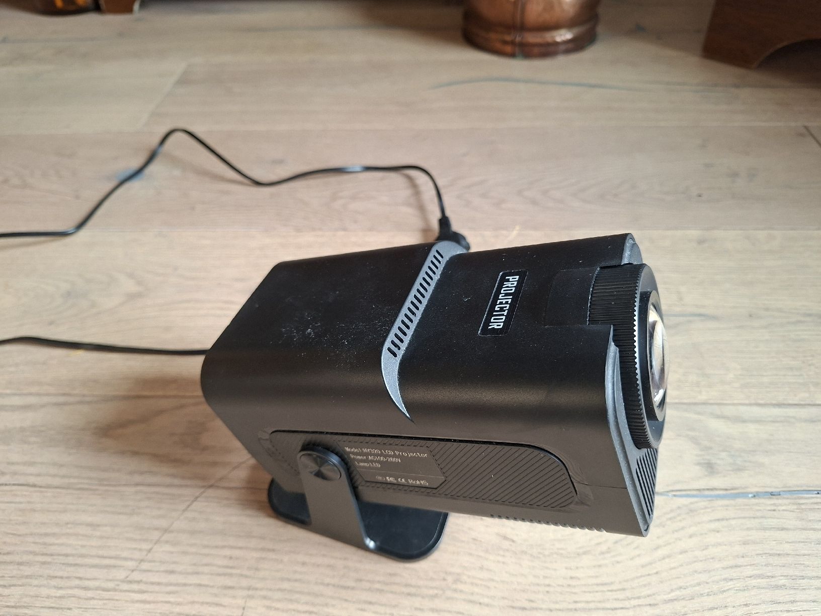 Proiettori: Mini-Beamer HY320 LCD Projektor – Usato da Brienz BE venduto da Zwiback20