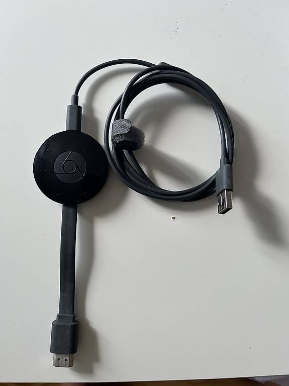 Google Lettore multimediale & Streamer: Chromecast 2.Generation – Usato da Zürich venduto da Tahim