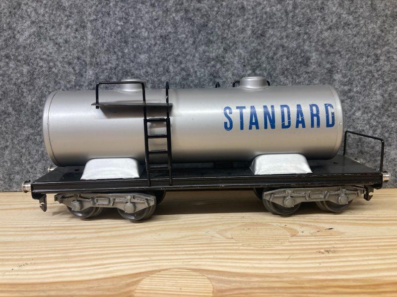 Hag Modellini di ferrovie: Hag Spur 0 Kesselwagen hellgrau "Standard" – Usato da Büsserach venduto da ModellbahnDepot 2