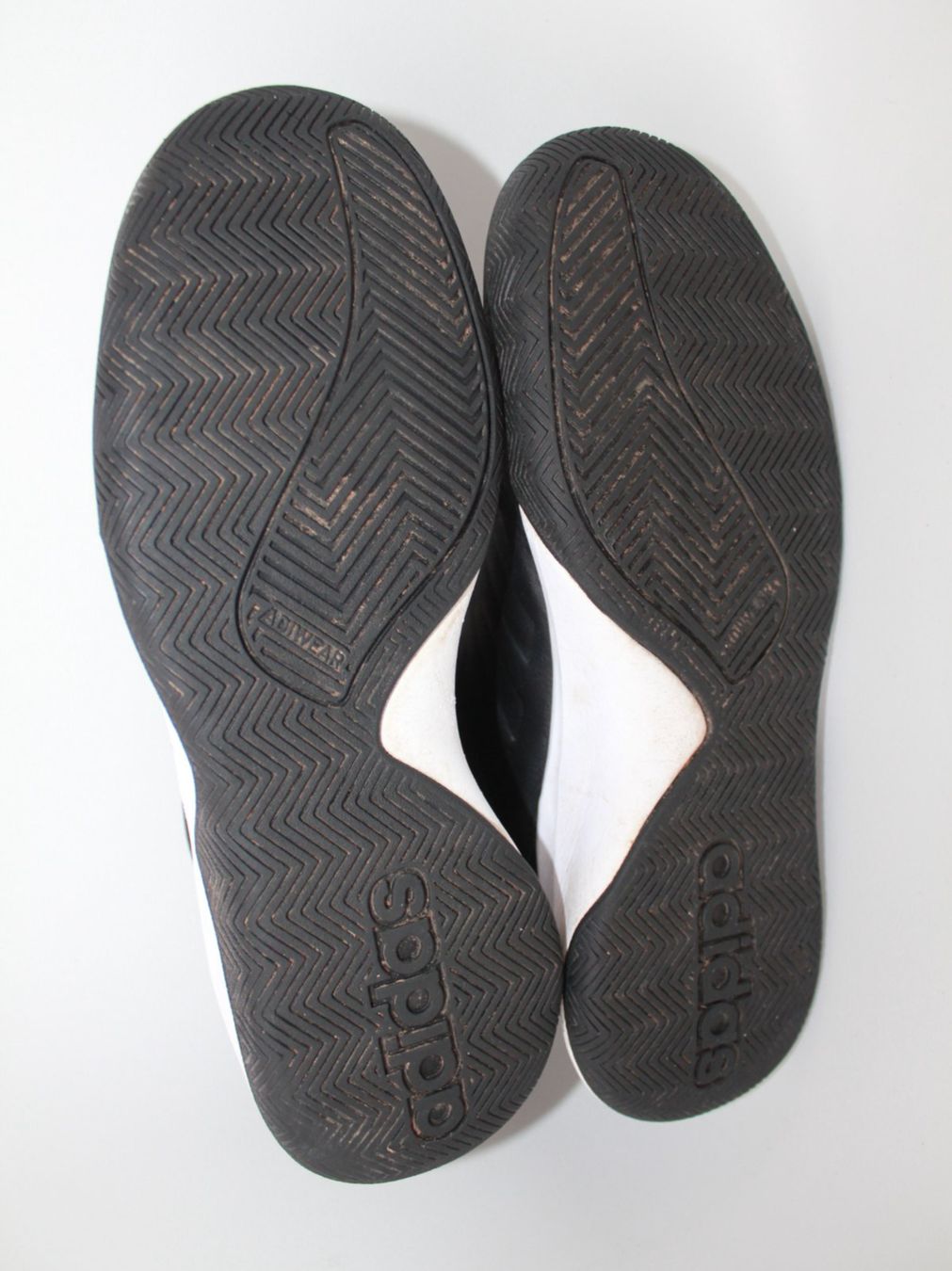 Adidas Chaussures garçon: Baskets Adidas t. 38 2/3 – D'occasion à Peseux par Gilloss 4