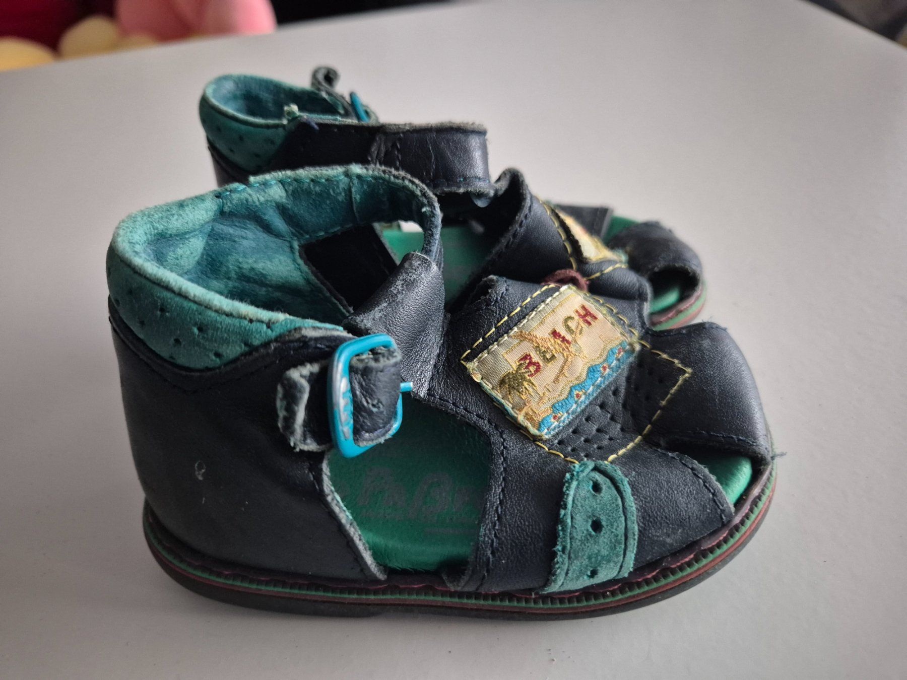 Chaussures garçon: Kindersandalen, Gr. 19 – D'occasion à Zürich par pau_y8mv 1