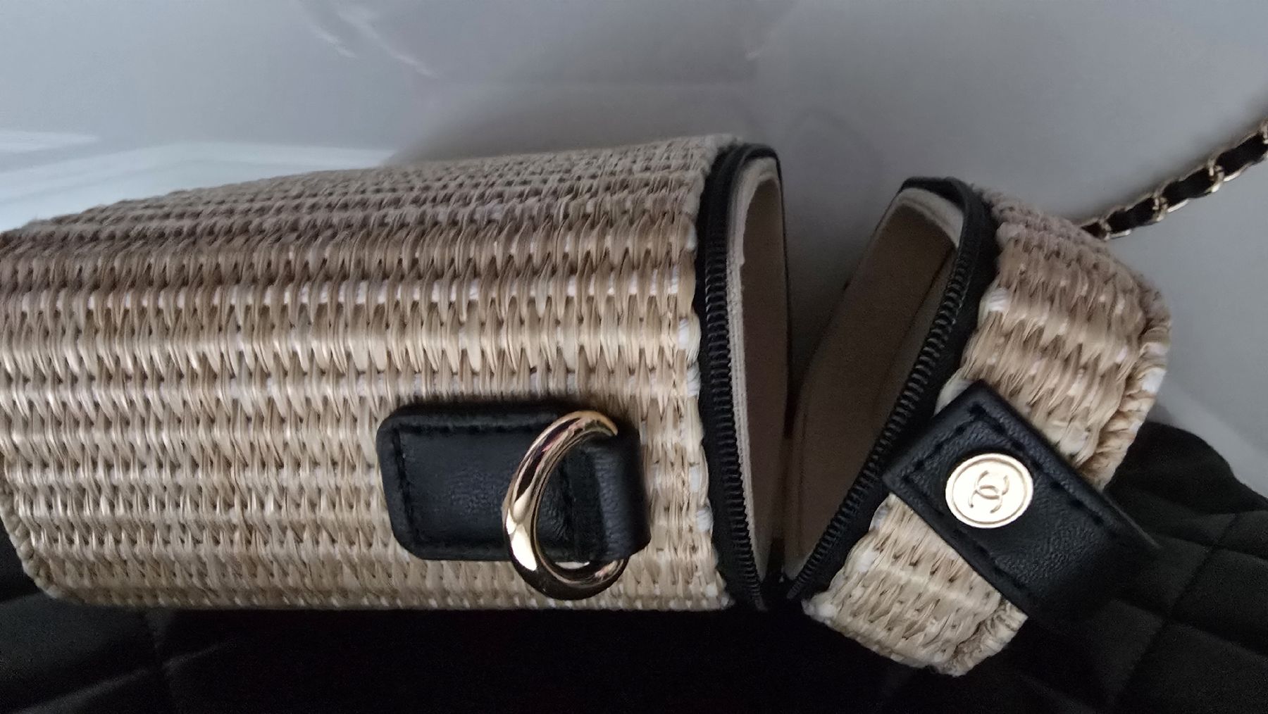 Chanel Cura del viso: Chanel Beauté Kosmetiktasche – Usato da wallisellen venduto da funkelsternchen5 3