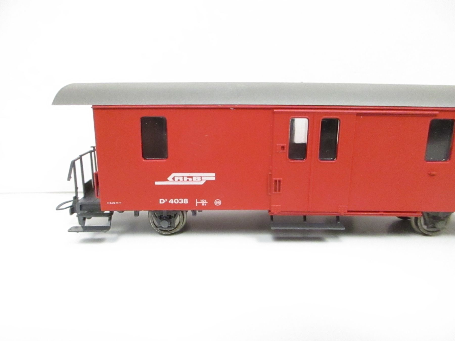 Bemo Trains électriques: Bemo H0m 3263 RhB Gepäckwagen D2 4038 rot – Neuf avec emballage d'origine à Olten par Heinrich875 3