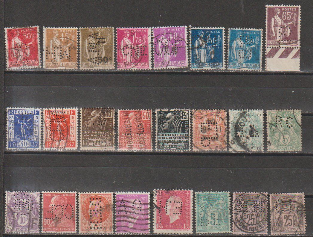 Tous les timbres: Perfins France variés – D'occasion à Crans-Montana par kira56