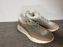 BALLY Shoes - Size 42 - NEW - super light