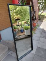 Spiegel mit schwarzen rahmen 66x1.50m