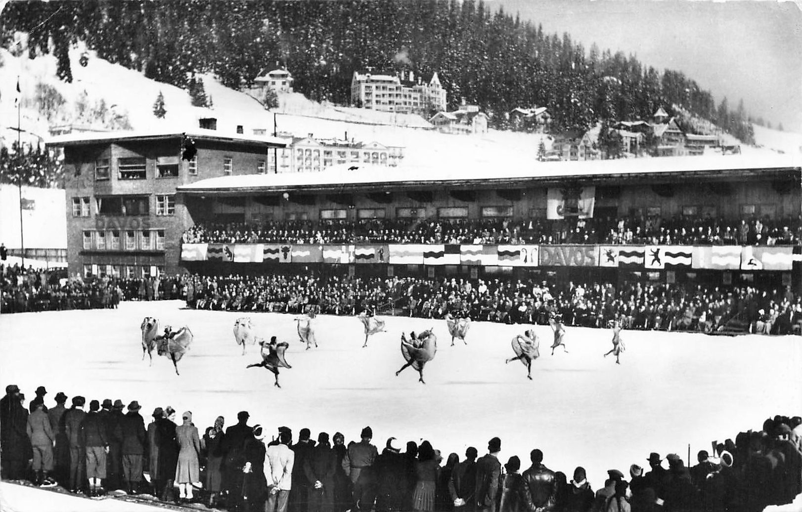 Cartoline postali: Davos GR Eisstadion Eisballett – Usato da Biasca venduto da Blenio71