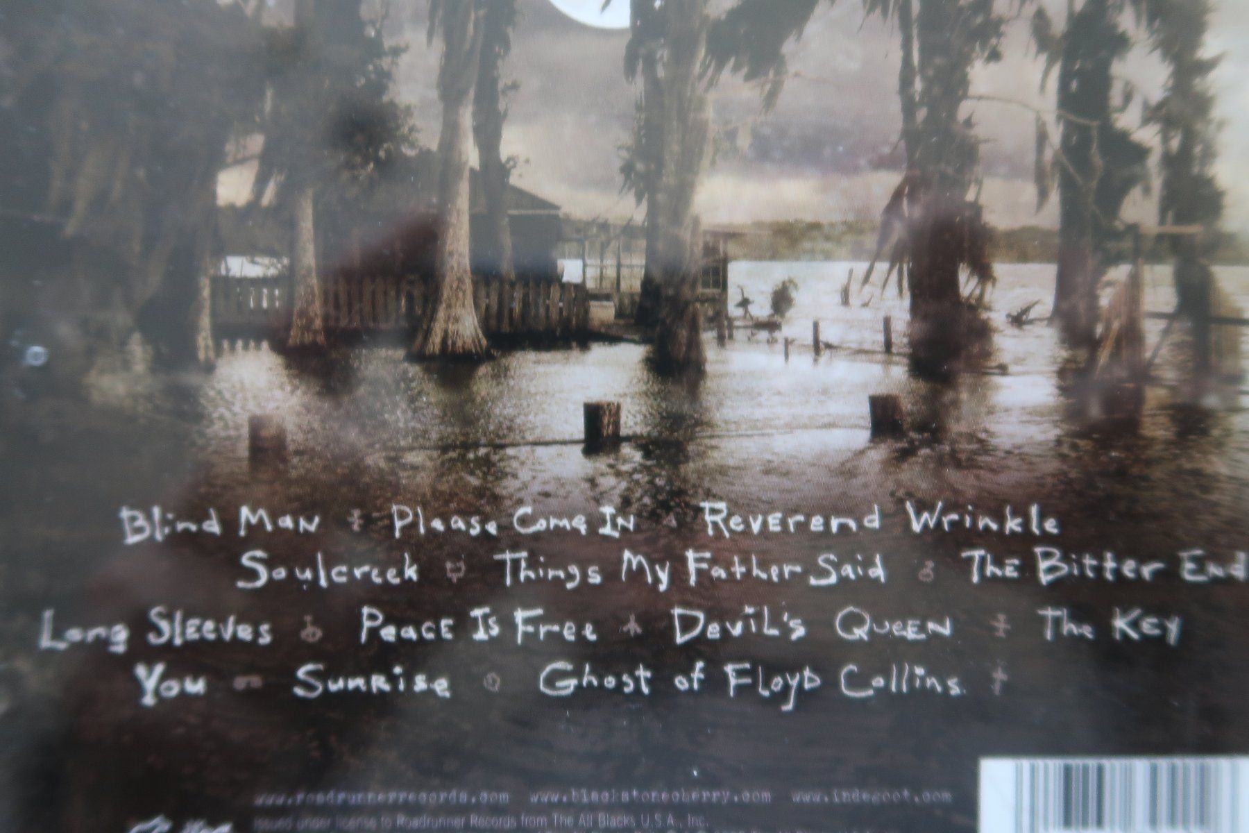 CDs: BLACK STONE CHERRY - FOLKLORE AND SUPERSTITION - CD – Gebraucht aus Basel von Patiscat 2