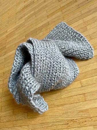 neuer, kuschliger schal - gibt schön warm