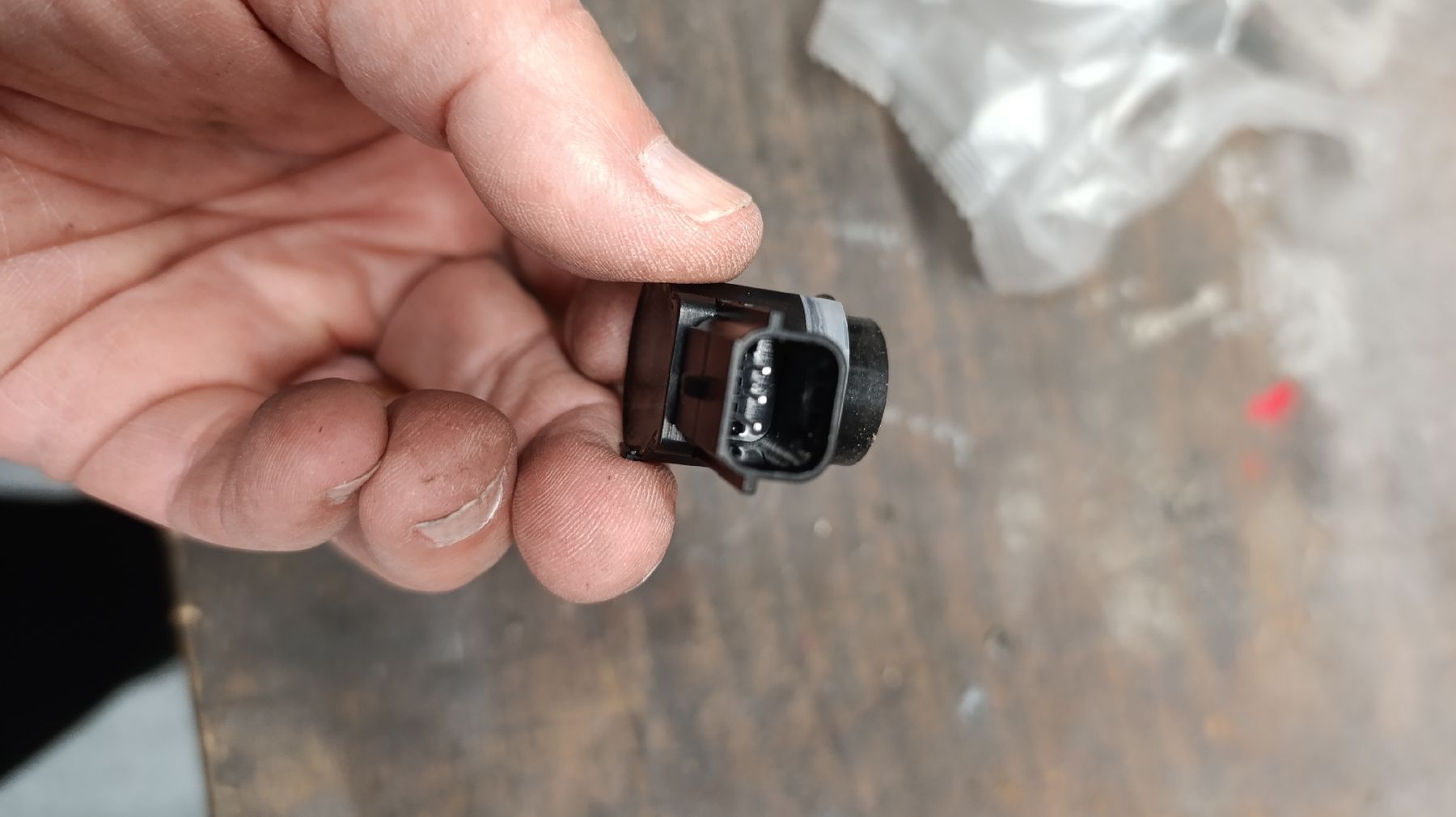 Tutti pezzi di ricambio auto: 4 x Einparkhilfe Sensor FRANKBERG – Nuovo e nell'imballaggio originale da Berlens venduto da Stefo21 2