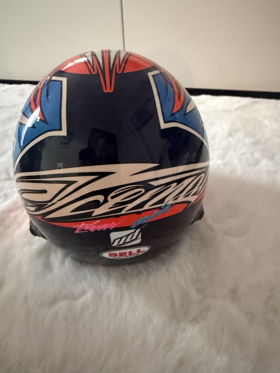 Helme & Visiere: Bell Kimi Raikkonen Helm 1:2 – Neu (gemäss Beschreibung) aus Wängi von Hami22 3