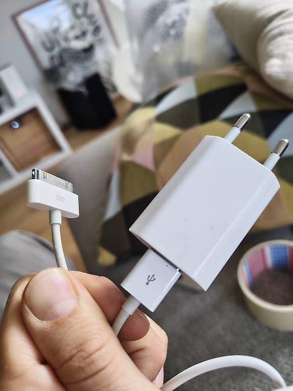 Caricabatterie: iPod Ladegerät wie neu – Nuovo e nell'imballaggio originale da Lachen SZ venduto da Kamelfluesterer 2