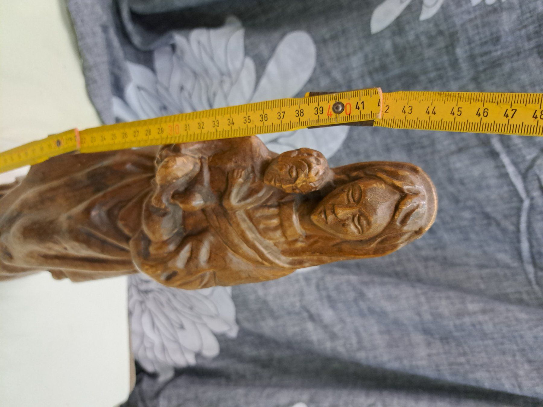 Figuren: Antike Madonna mit Kind aus Holz – Gebraucht aus Grossdietwil von mahsoumi 5