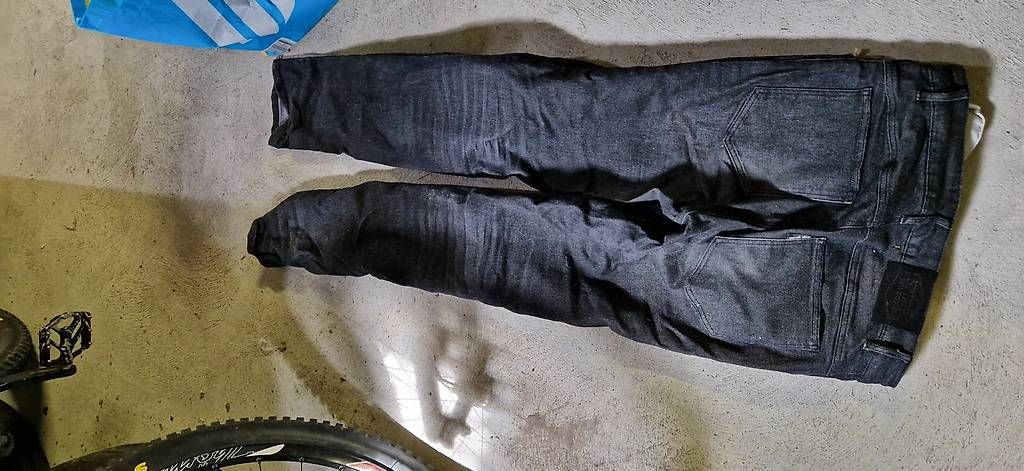 Hosen: Motoradhose mit protektoren hüfte knie  – Gebraucht aus Aeschau von Marc311994 1