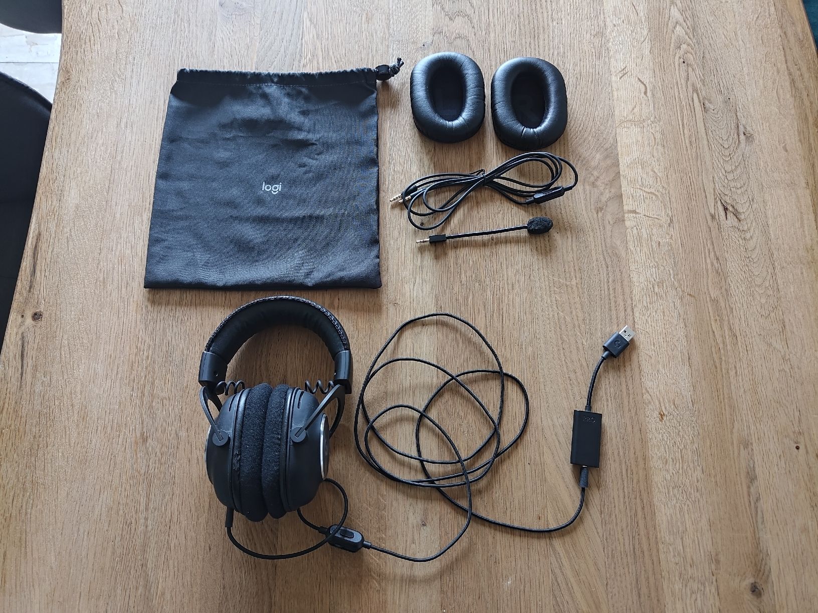 Logitech Kopfhörer: Logitech Pro X Gaming Headset - guter Zustand – Gebraucht aus Rossrüti von pas_d9jv