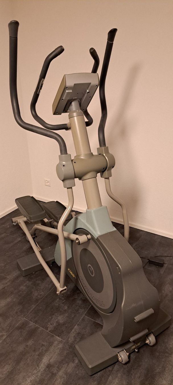 Tunturi Hometrainer: Crosstrainer Tunturi Heimtrainer Modell gebraucht – Usato da Rickenbach BL venduto da Boarderadi