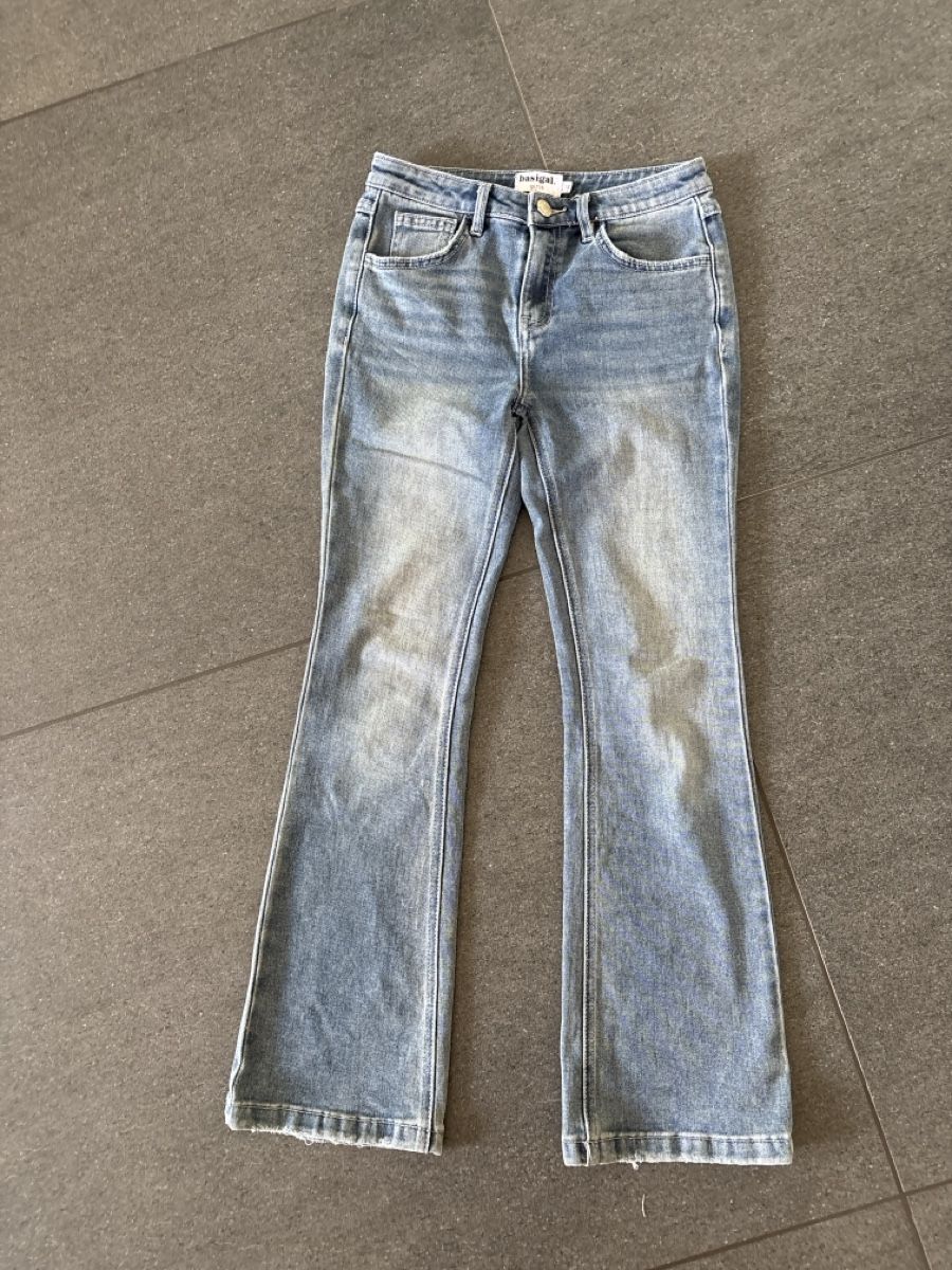 Pantalons: Jesns 12 jahre basigal – D'occasion à Winznau par Matthias06 3