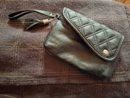 Pochette noire