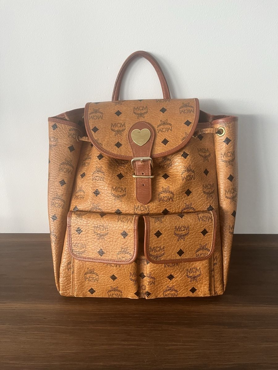 Mcm Zaini: MCM Rucksack braun - ohne Mängel – Usato da Diepoldsau venduto da Soleil0425