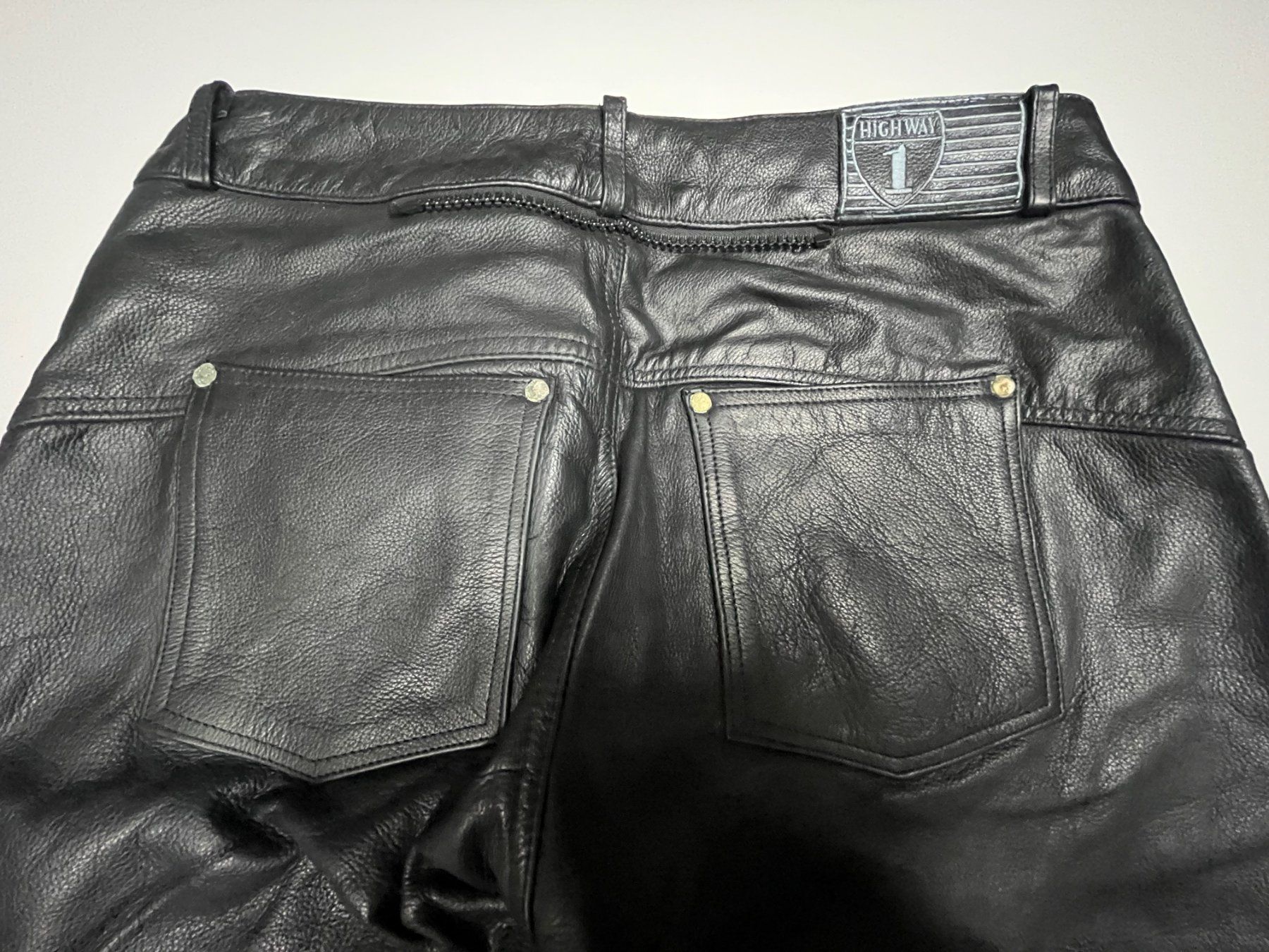 Pantaloni: Motorradhose Leder – Usato da Laufen venduto da Schmidlin 1
