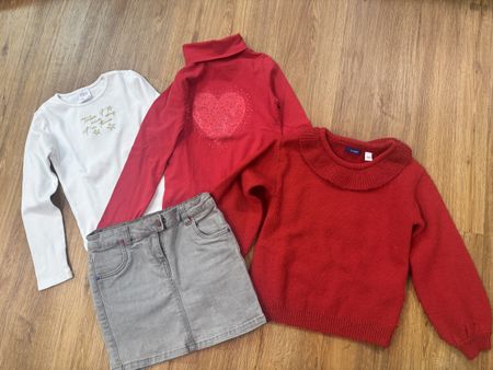 Kleider Set 128