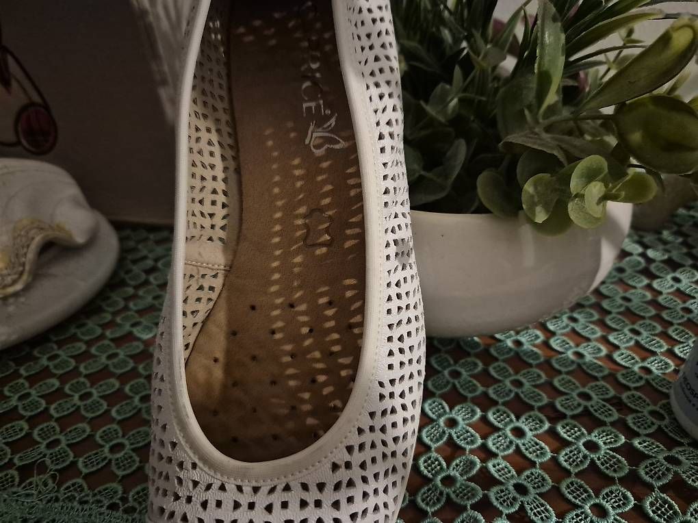Scarpe da donna: Balerine – Usato da Lugano venduto da EMI075