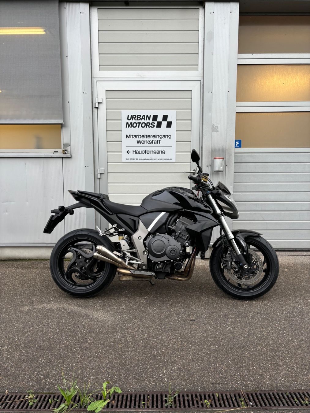 Honda Strada: Honda CB1000RA – Usato da Muri b. Bern venduto da UrbanMotors