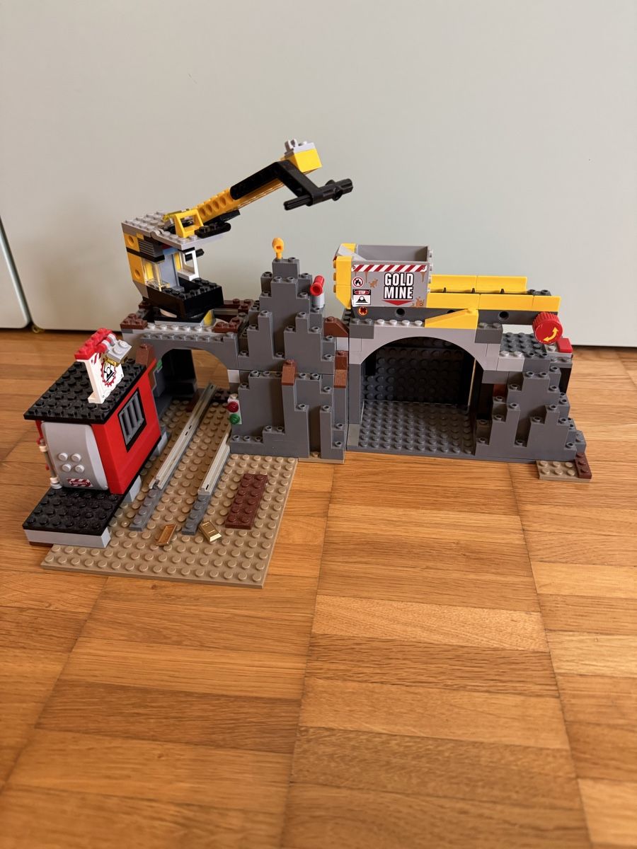 Lego Spielzeuge: Lego  Goldmine – Gebraucht aus Stäfa von Quality22
