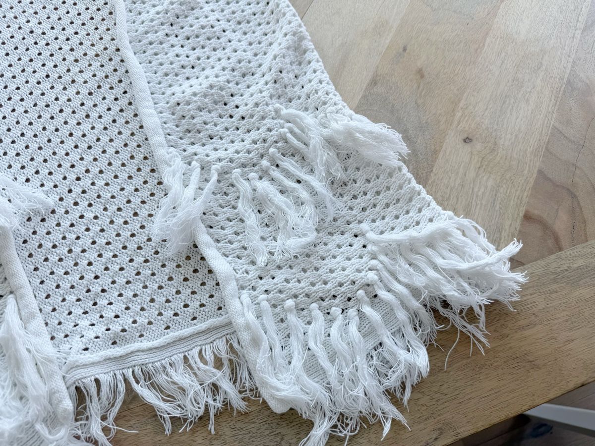Giacche: Kurzarm Strickjacke mit Lochmuster Gr. L – Usato da Eggenwil venduto da Lissi82 1