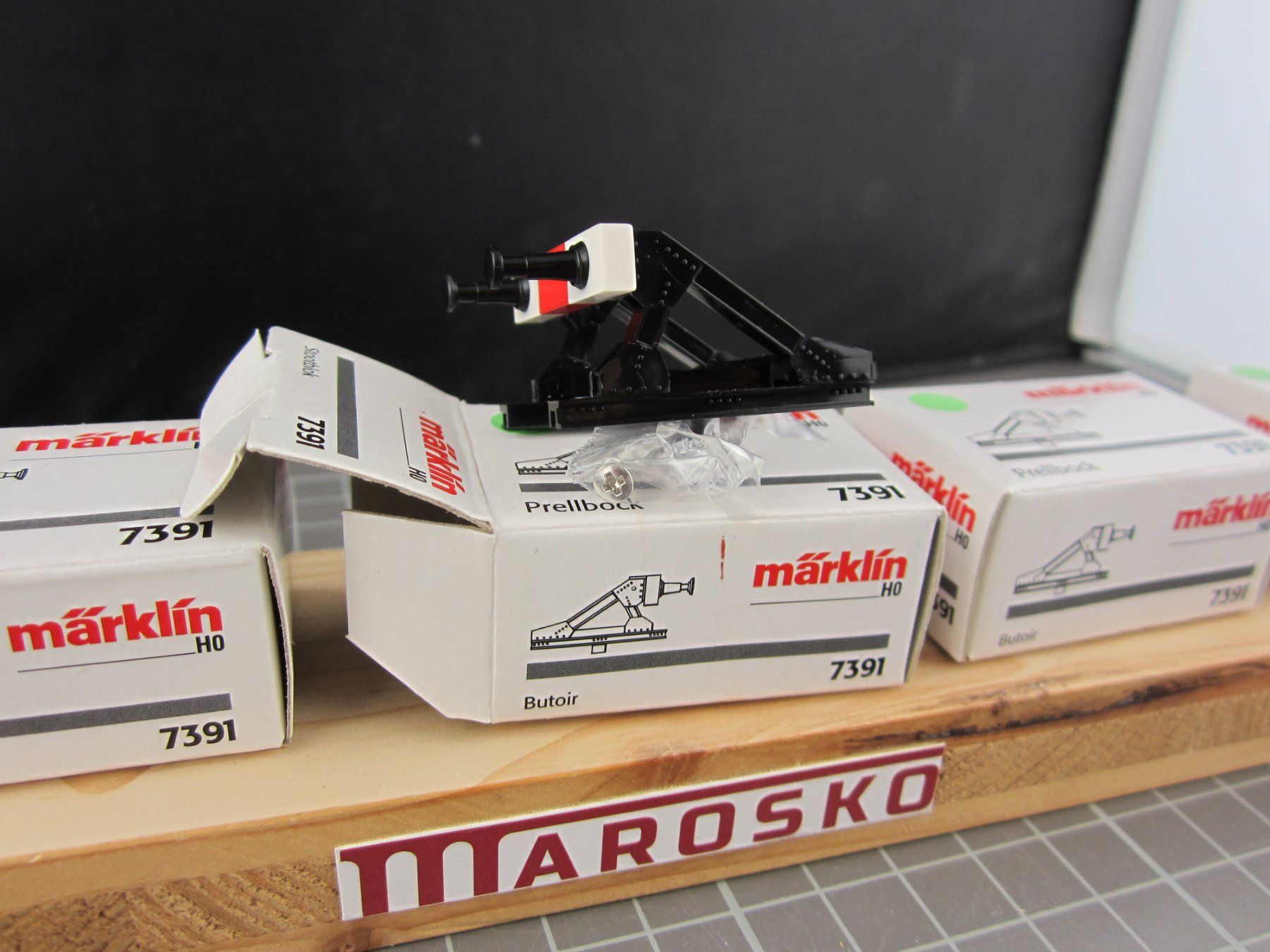 Märklin Modellini di ferrovie: 5 Stück Märklin 7391 Prellbock, mit OVP, DC – Usato da Malters venduto da Marosko 1