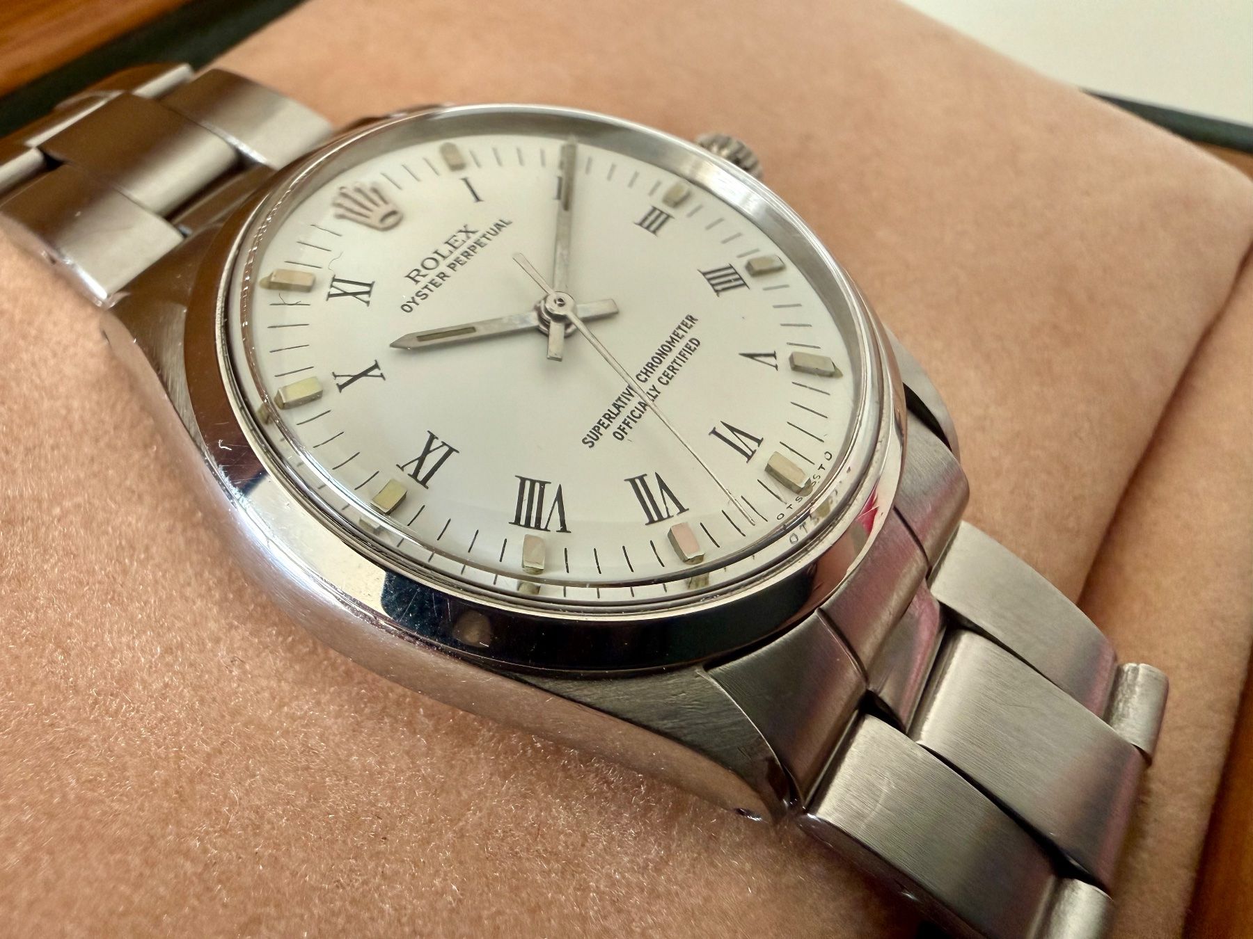 Rolex Orologi: ROLEX Oyster Perpetual, Ref.1002, 34mm, Automatic, with box – Usato da Le Mont-sur-Lausanne venduto da LycaGallery 2