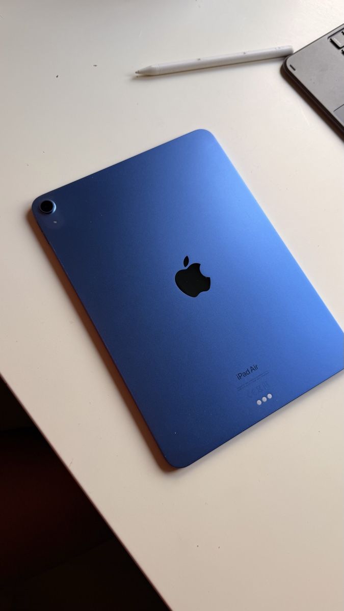 Apple Tablet PC: Ipad Air 5 64gb wifi Blue – Gebraucht aus Zürich von and_7zrb 1