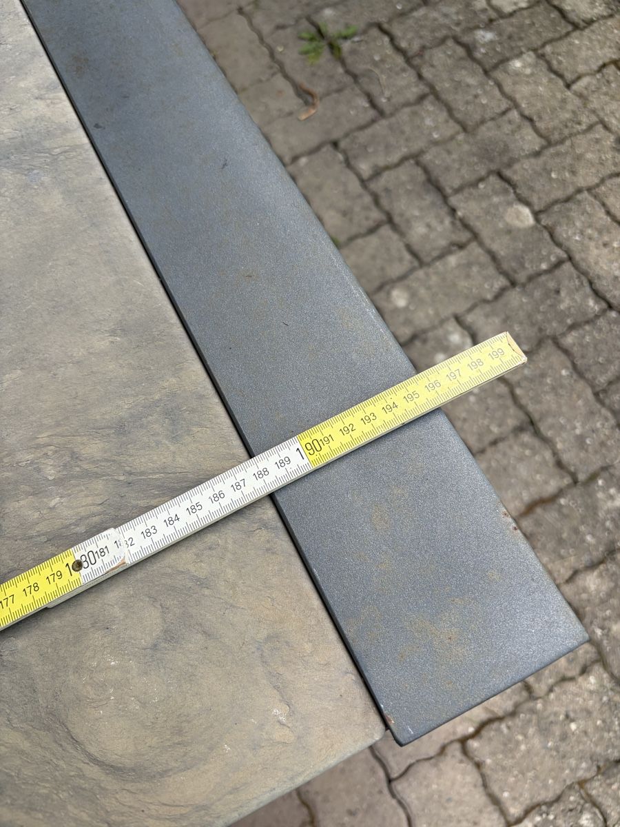 Tables: Gartentisch sehr stabil – D'occasion à Thun par Tico-Aleman 3