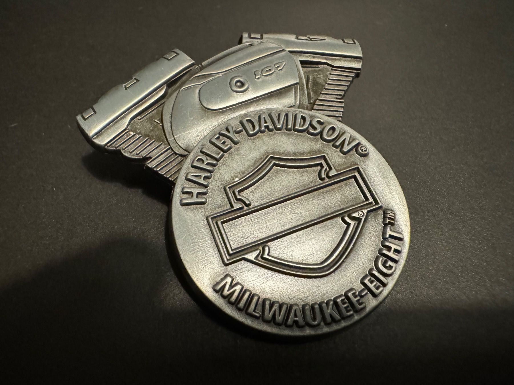 Plaketten & Abzeichen: Pin Harley Davidson – Gebraucht aus Galgenen von rub_f6kh